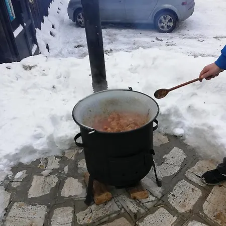 Silvestrovska Chata Дом отдыха